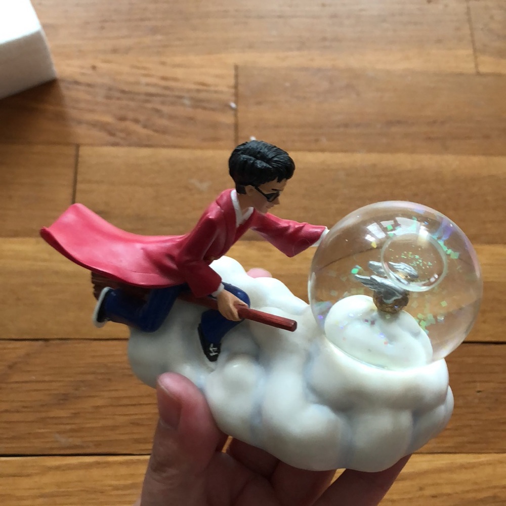 Enesco Harry Potter Snow Globe 2001